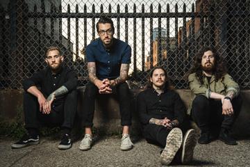devil_wears_2016_2