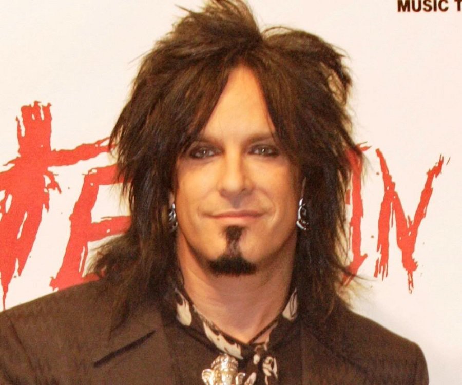 nikki sixx home - Ilustrasi 2