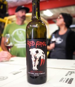red_fang_wine